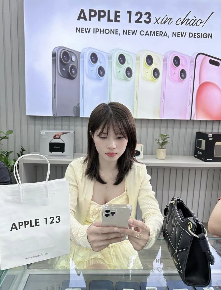  Khách Hàng Shop Apple 123